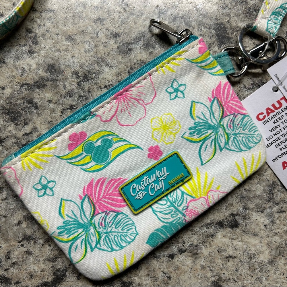 NWT Disney Castaway Cay Wallet Lanyard/Keychain - Picture 2 of 7